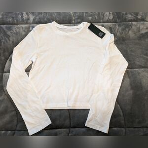 Long sleeve cropped shirt